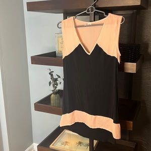 Very cute top, size small, black and pink